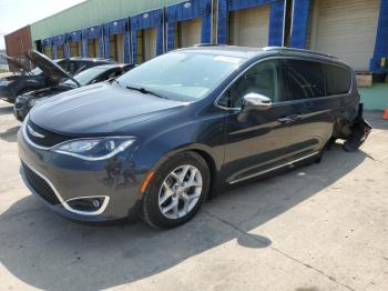  Salvage Chrysler Pacifica