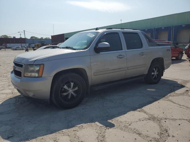  Salvage Chevrolet Avalanche