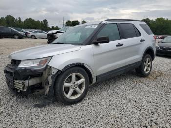  Salvage Ford Explorer