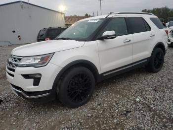  Salvage Ford Explorer