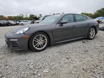  Salvage Porsche Panamera