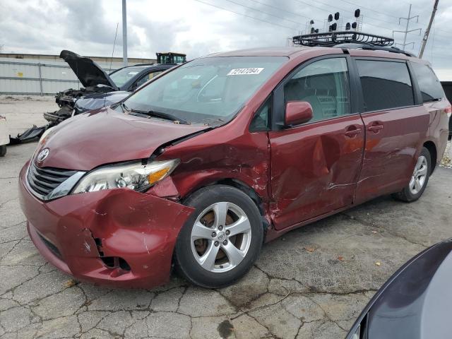  Salvage Toyota Sienna