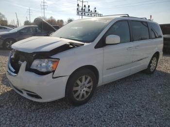  Salvage Chrysler Minivan