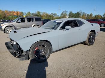  Salvage Dodge Challenger