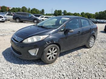  Salvage Ford Fiesta