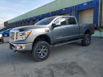  Salvage Nissan Titan