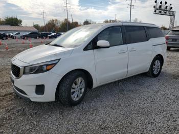  Salvage Kia Sedona