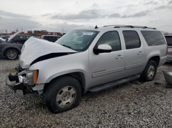  Salvage Chevrolet Suburban