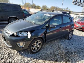  Salvage Ford Fiesta