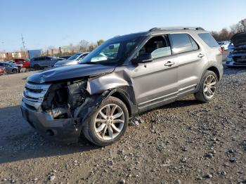  Salvage Ford Explorer