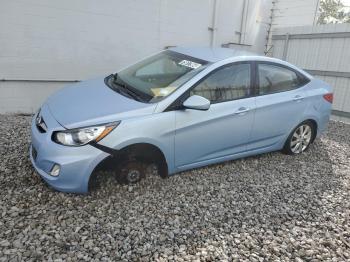  Salvage Hyundai ACCENT