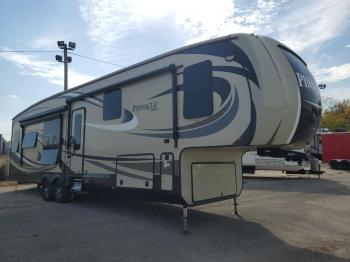  Salvage Jayco Pinnacle