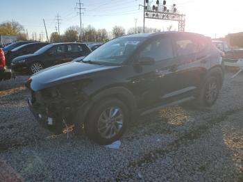  Salvage Hyundai TUCSON