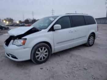  Salvage Chrysler Minivan