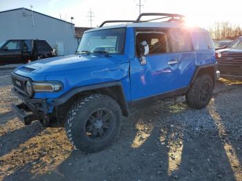  Salvage Toyota FJ Cruiser