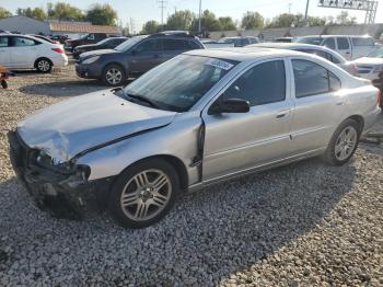  Salvage Volvo S60