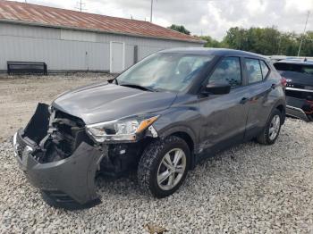  Salvage Nissan Kicks