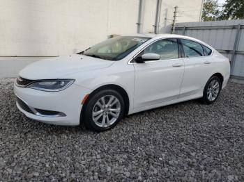  Salvage Chrysler 200