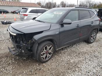  Salvage Kia Seltos