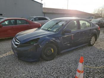  Salvage Subaru Legacy