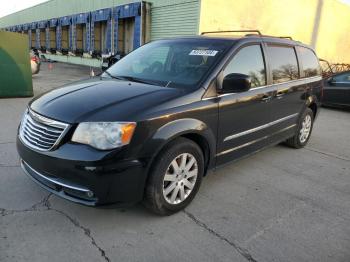  Salvage Chrysler Minivan