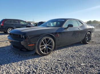  Salvage Dodge Challenger