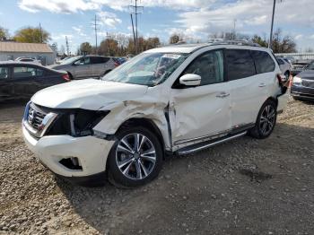  Salvage Nissan Pathfinder