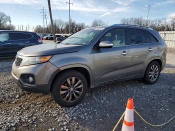  Salvage Kia Sorento