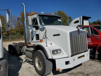  Salvage Kenworth Constructi