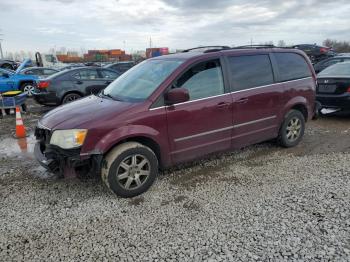  Salvage Chrysler Minivan