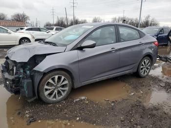  Salvage Hyundai ACCENT