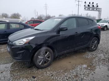  Salvage Hyundai TUCSON