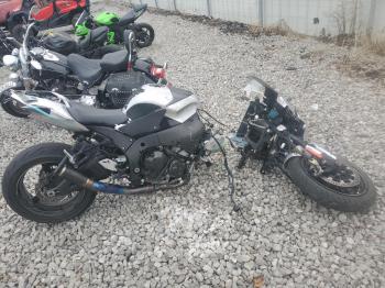  Salvage Kawasaki Zx1002 M