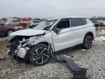  Salvage Mitsubishi Outlander