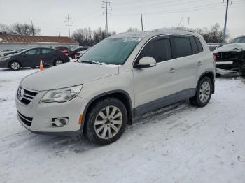  Salvage Volkswagen Tiguan