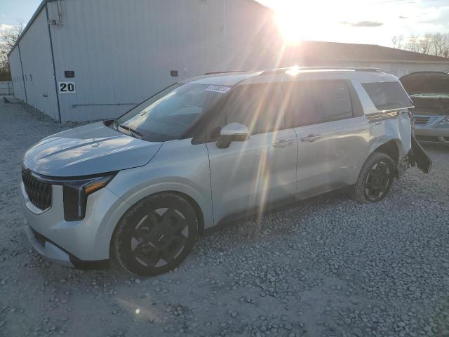  Salvage Kia Carnival