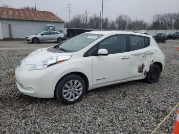  Salvage Nissan LEAF