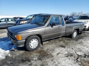  Salvage Toyota Pickup