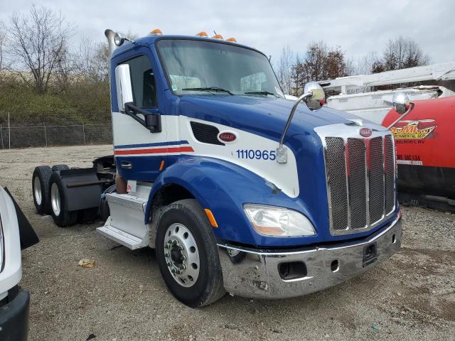  Salvage Peterbilt 579