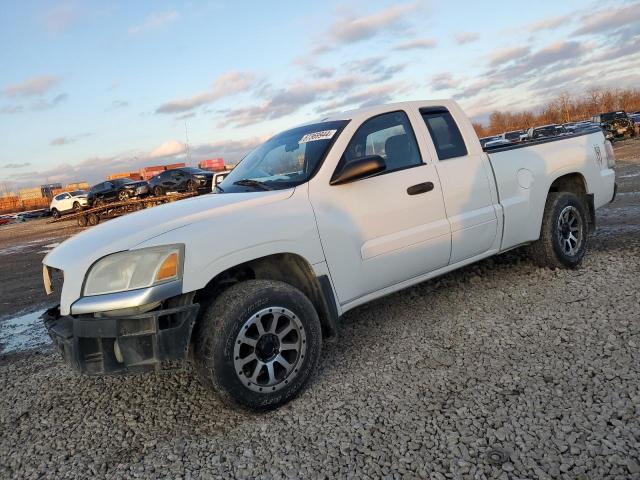  Salvage Mitsubishi Raider