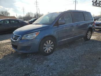  Salvage Volkswagen Routan