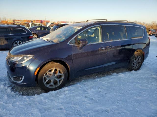  Salvage Chrysler Pacifica