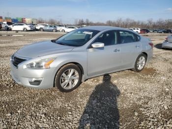  Salvage Nissan Altima