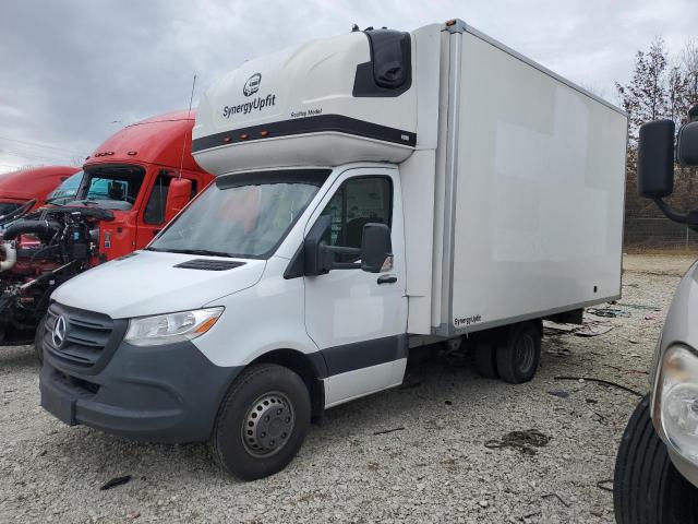  Salvage Mercedes-Benz Sprinter