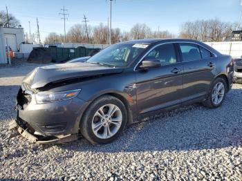  Salvage Ford Taurus