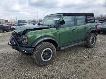  Salvage Ford Bronco