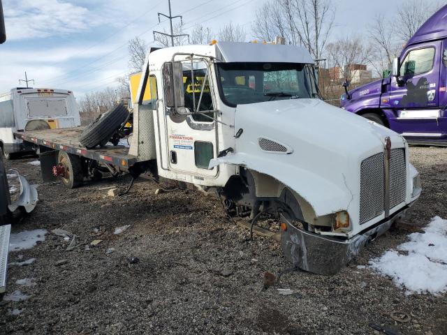  Salvage Kenworth T300