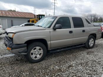  Salvage Chevrolet Avalanche