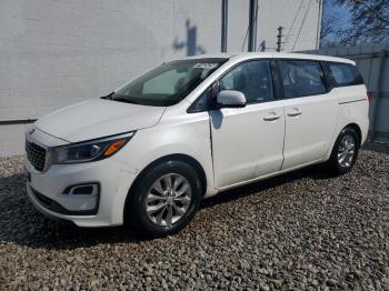  Salvage Kia Sedona