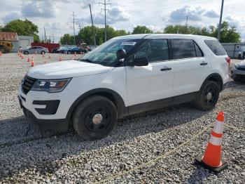  Salvage Ford Explorer